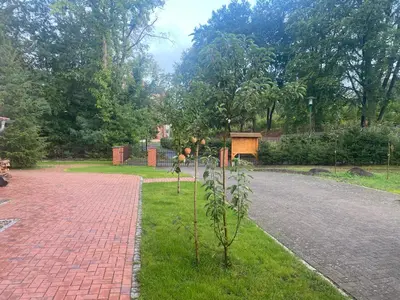 Ein Garten an der Unterkunft Pension zum Zenshaus kleine Auszeit