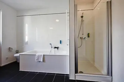 Ein Badezimmer in der Unterkunft Appartement für 5 Personen in Strausberg