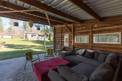 Ein Sitzbereich in der Unterkunft Ferienhaus Neuland 4 - Entspannung in Seenähe