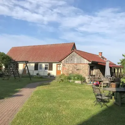 Kutscherwohnung im Arbeiterhaus – urigste Ferienwohnung