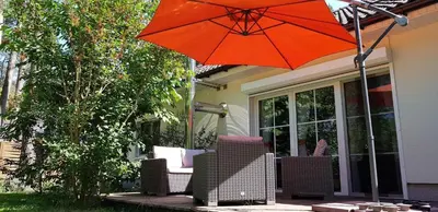 Ein Garten an der Unterkunft Ferienhaus Fichtenwalde