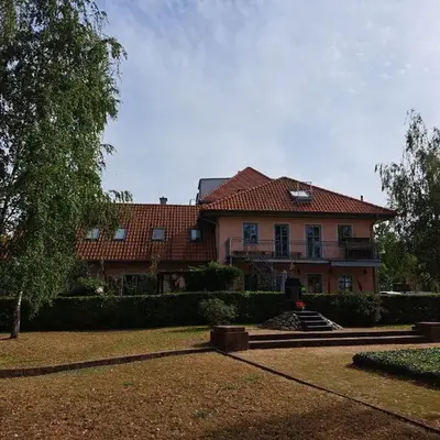 Ferienwohnung Birkenwerder bei Berlin mit Terrasse und kleinem Garten