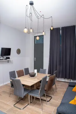 TV/Unterhaltungsangebot in der Unterkunft BIG CENTRAL CITY APARTMENT