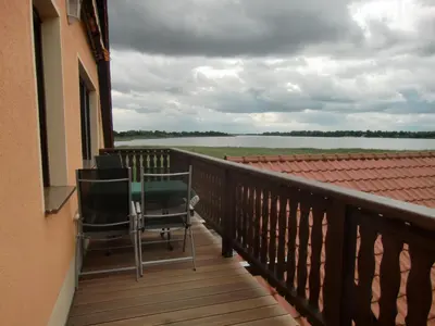Ein Balkon oder eine Terrasse in der Unterkunft Ferienanlage direkt am Beetzsee